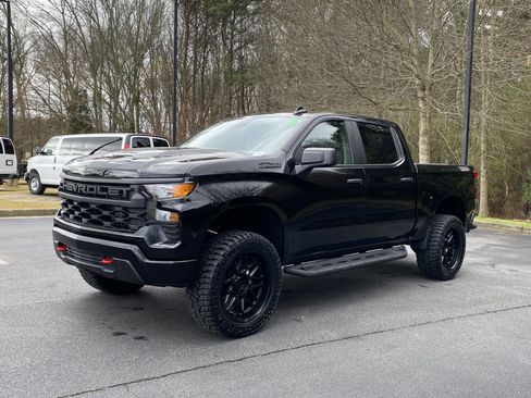 New 2026 Chevrolet Silverado 1500 Custom Trail Boss w/ LPO, Dark Essentials Package image 5