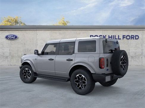 New 2026 Ford Bronco Outer Banks image 5