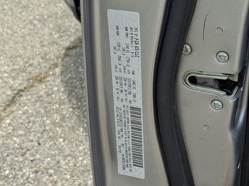 Used 2017 Dodge Journey SXT w/ Blacktop Package image 27