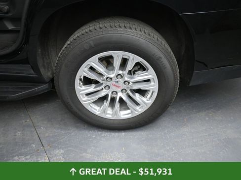 Used 2024 GMC Yukon SLT image 15