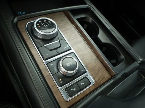 Used 2021 Ford Expedition Platinum image 15