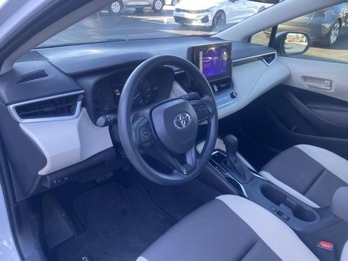 Used 2024 Toyota Corolla LE image 11