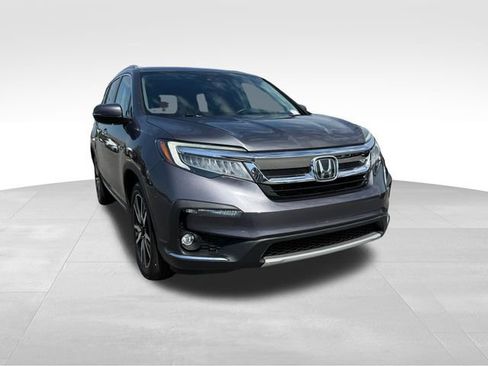 Used 2019 Honda Pilot Touring image 7