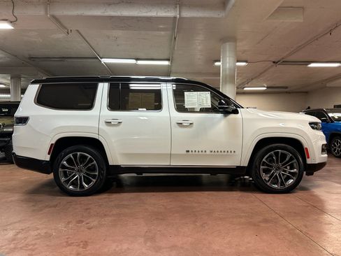 Certified 2023 Jeep Grand Wagoneer Series III image 6