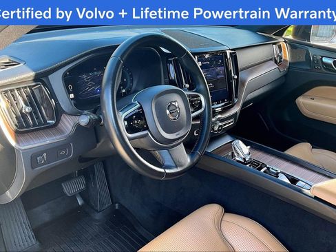 Used 2022 Volvo XC60 B5 Inscription w/ Protection Package Premier image 17