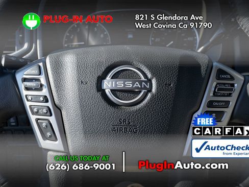 Used 2024 Nissan Titan SV w/ SV Convenience Package image 18