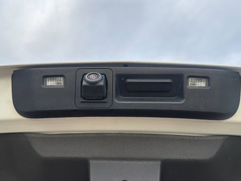 Used 2023 Chevrolet TrailBlazer LS image 22