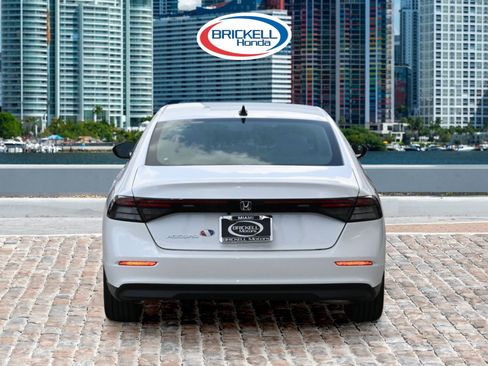 New 2025 Honda Accord SE image 6
