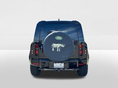 Certified 2024 Land Rover Defender 110 X-Dynamic SE image 3