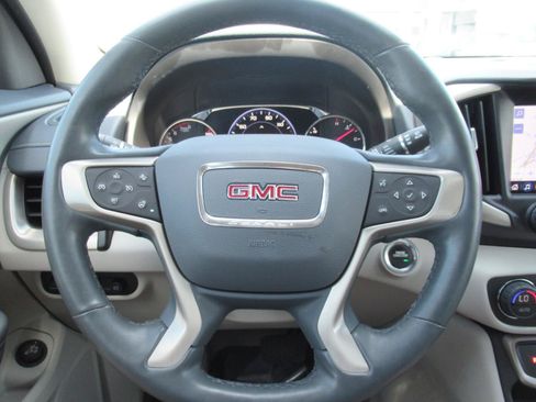 Certified 2024 GMC Terrain Denali w/ Black Diamond Edition AWD/4WD image 22