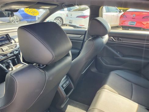 Used 2022 Honda Accord Sport image 10