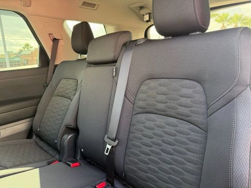 Certified 2026 Nissan Pathfinder S FWD image 41