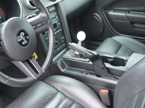 Used 2007 Ford Mustang Shelby GT500 image 16