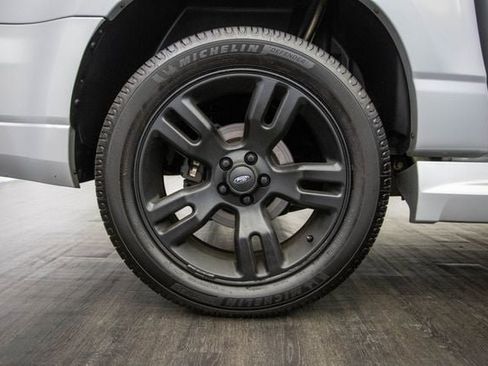 Used 2009 Ford Explorer Sport Trac Adrenalin image 41