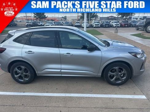 Used 2024 Ford Escape ST-Line FWD image 4
