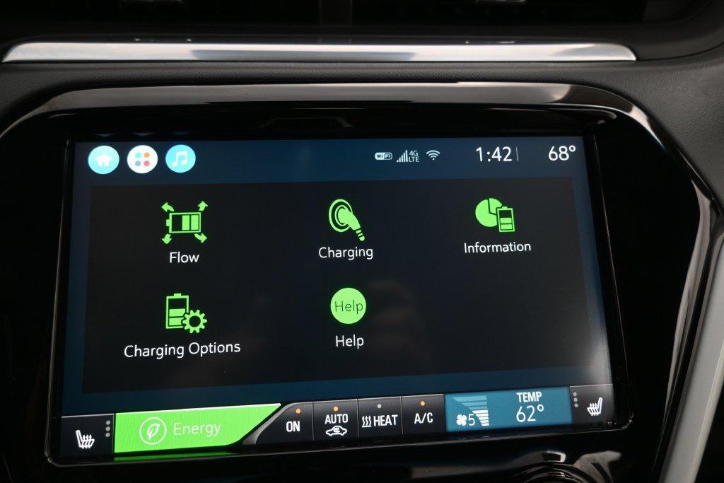 Used 2021 Chevrolet Bolt LT FWD image 13
