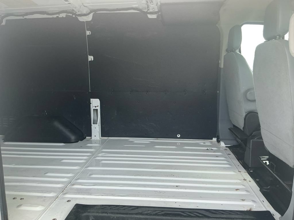 Used 2016 Ford Transit 250 130 Low Roof RWD image 23