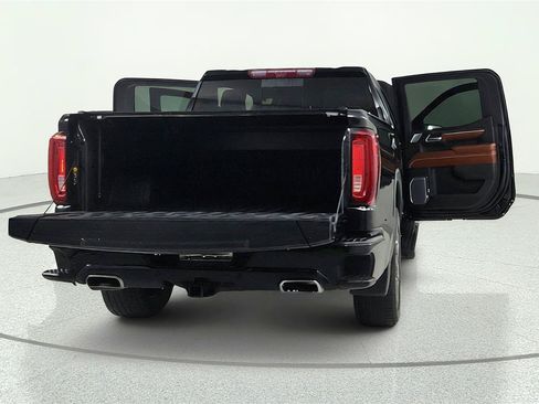 Used 2023 GMC Sierra 1500 Denali Ultimate AWD/4WD image 7
