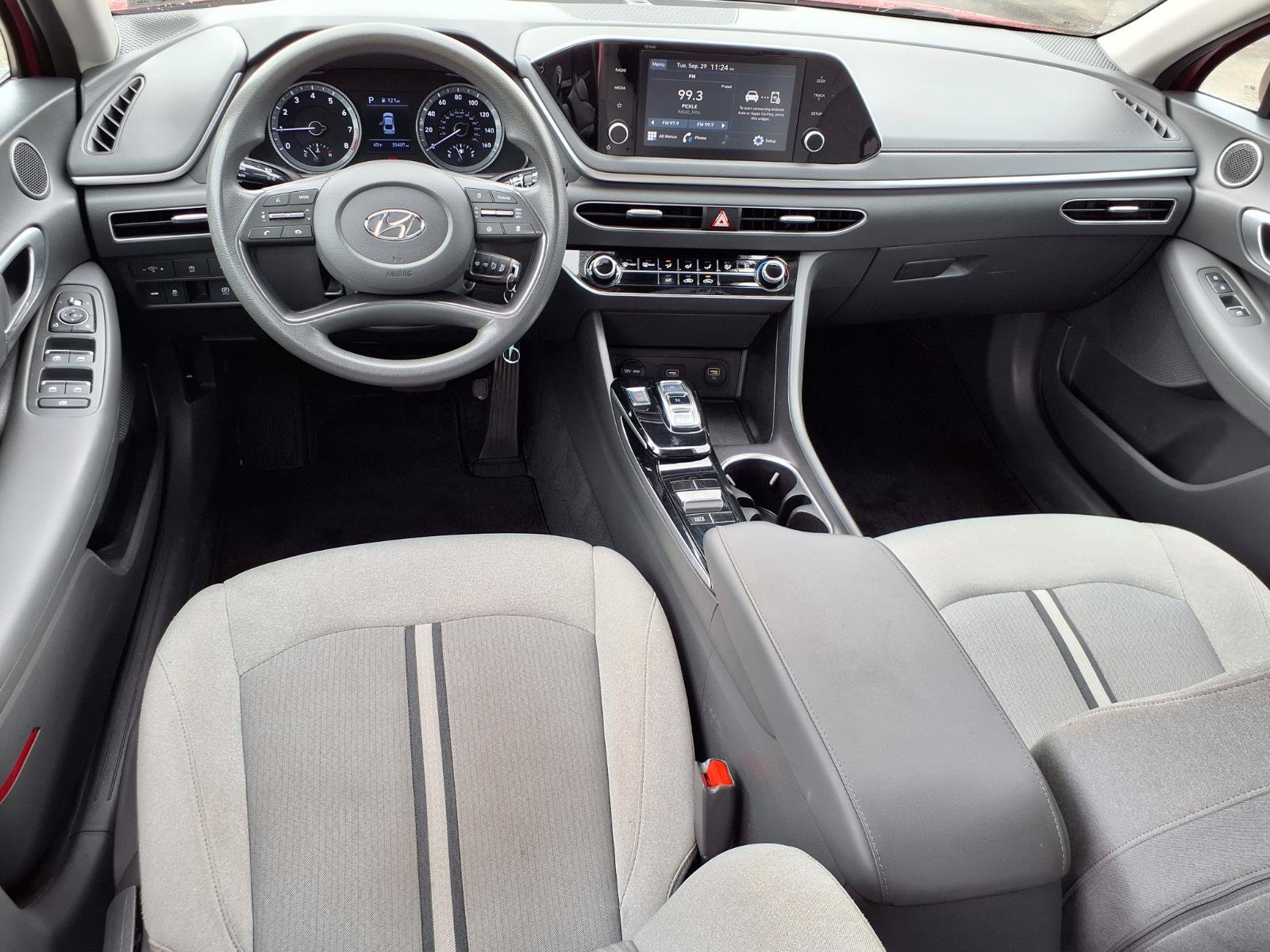Used 2022 Hyundai Sonata SE FWD image 11