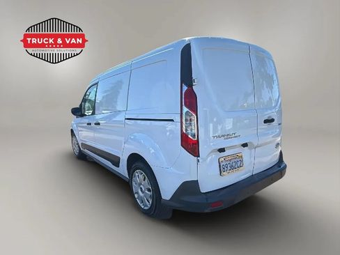 Used 2016 Ford Transit Connect XLT FWD image 3