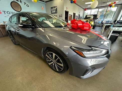 Used 2021 Nissan Maxima 3.5 SV w/ Floor Mat Group image 11