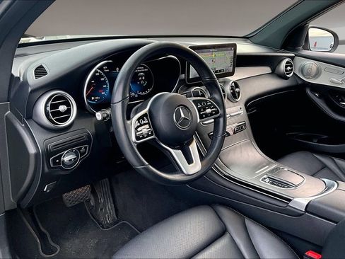 Used 2021 Mercedes-Benz GLC 300 4MATIC image 15