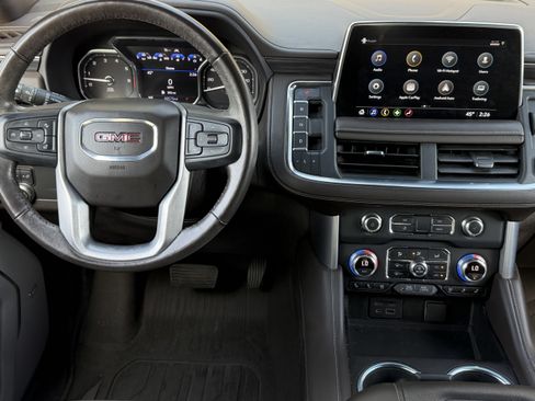 Used 2021 GMC Yukon SLT w/ SLT Premium Package image 7