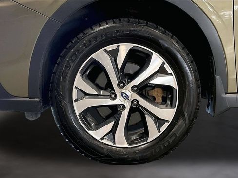 Used 2021 Subaru Outback Limited AWD/4WD image 34