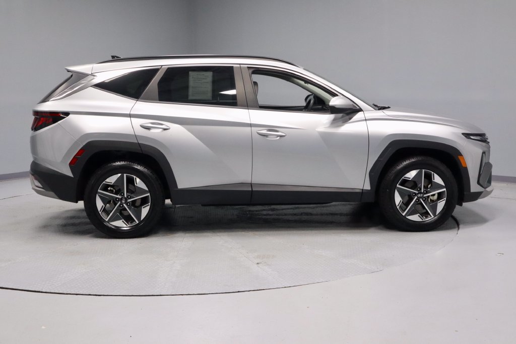 Used 2025 Hyundai Tucson SEL AWD/4WD image 6