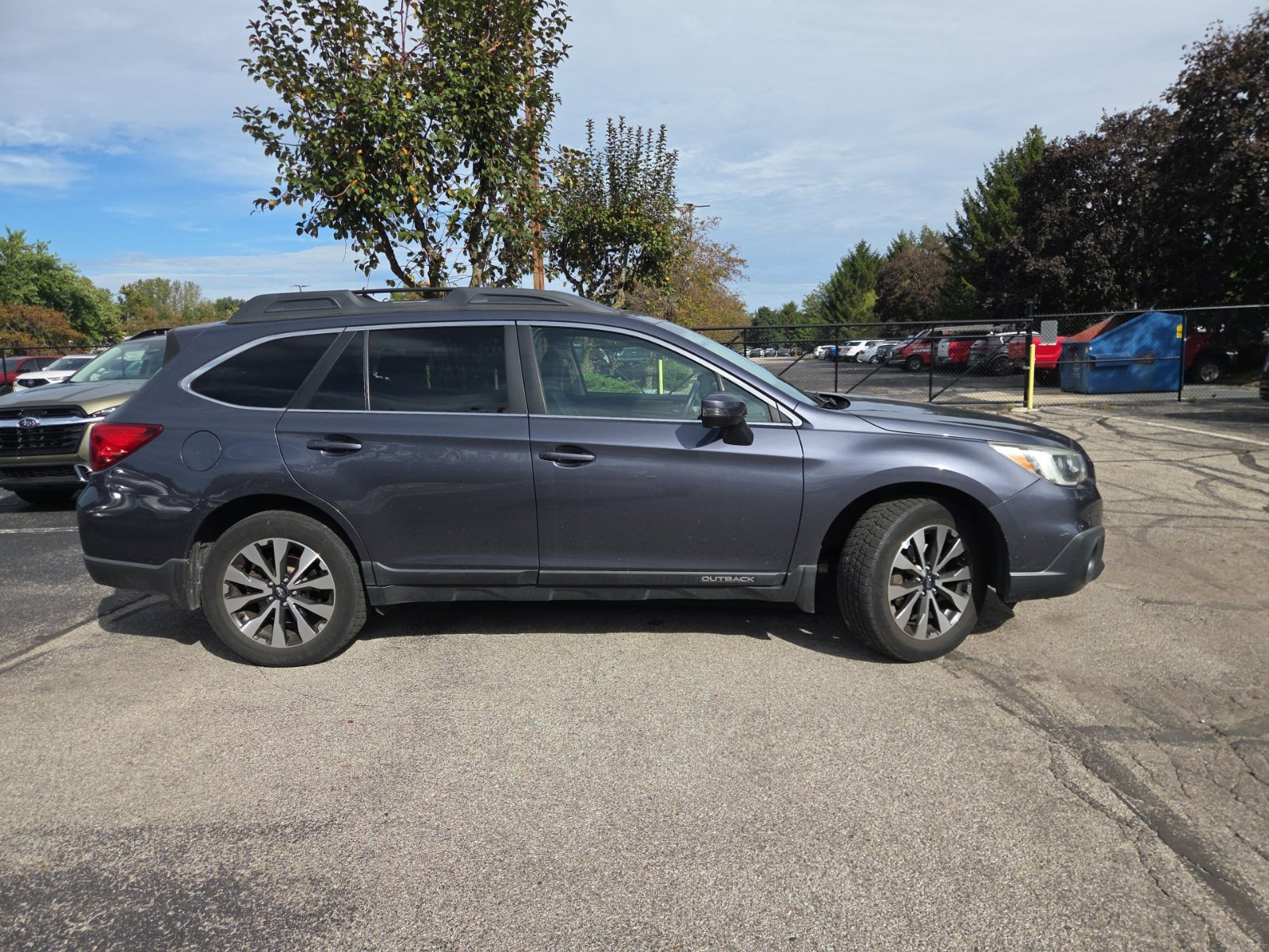 Used 2016 Subaru Outback 2.5i Limited AWD/4WD image 7