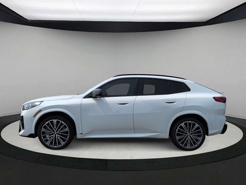 Used 2025 BMW X2 M35i w/ Premium Package AWD/4WD image 5