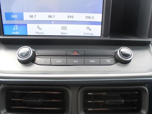 Used 2023 Ford Maverick XL FWD image 29