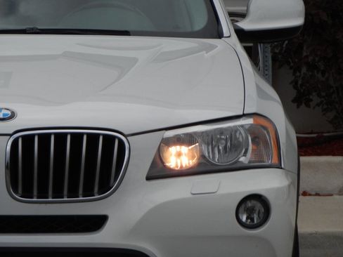 Used 2014 BMW X3 xDrive28i image 10