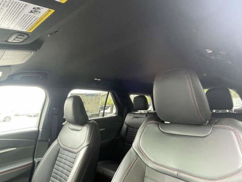New 2026 Ford Explorer ST-Line AWD/4WD image 5