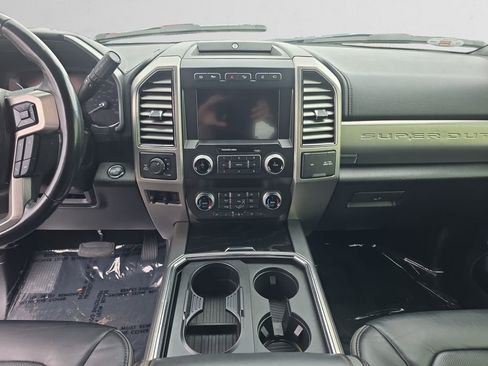 Used 2019 Ford F250 Platinum w/ Platinum Ultimate Package image 13