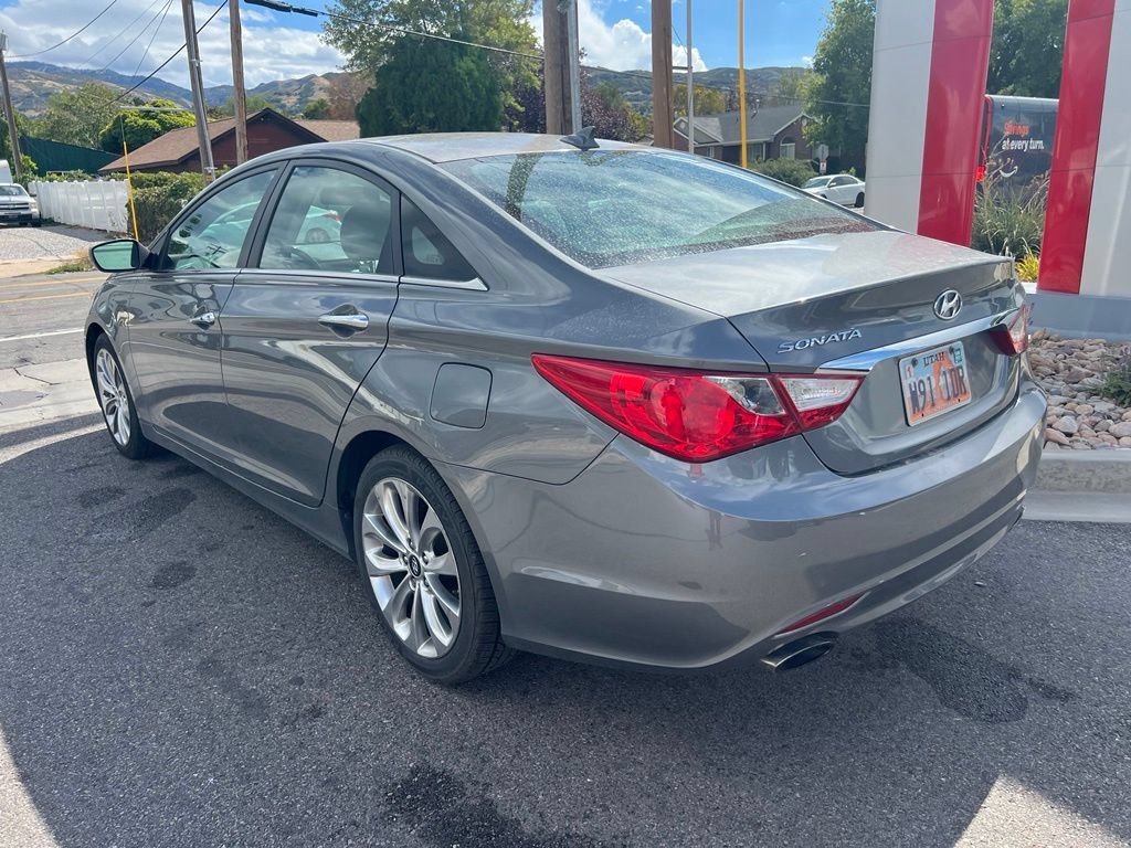 Used 2013 Hyundai Sonata SE FWD image 5