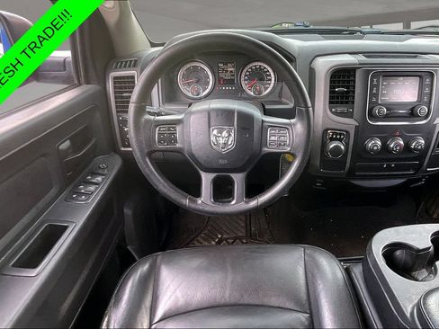 Used 2017 RAM 1500 Express RWD image 9