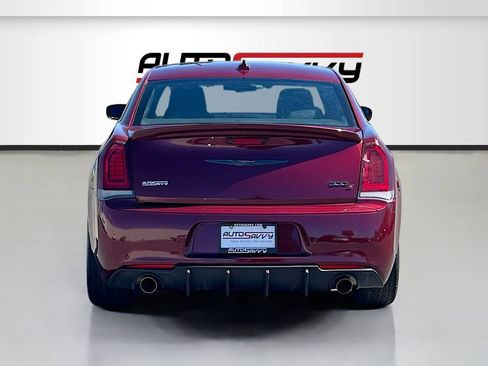 Used 2022 Chrysler 300 S RWD image 6
