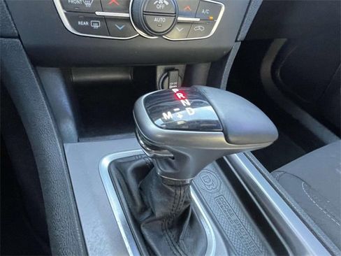 Used 2019 Dodge Charger R/T w/ Navigation & Travel Group image 22