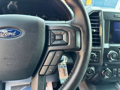 Used 2020 Ford F150 XLT w/ Equipment Group 302A Luxury AWD/4WD image 19