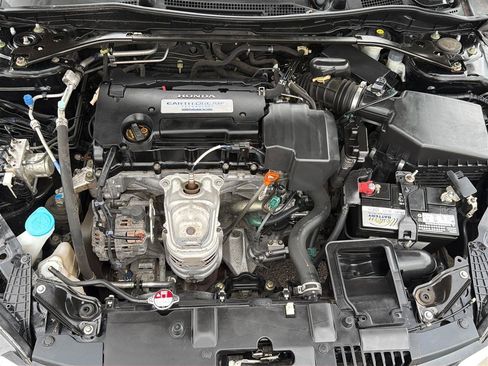 Used 2013 Honda Accord Sport image 22