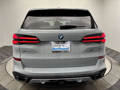 New 2026 BMW X5 xDrive50e w/ M Sport Package AWD/4WD image 15