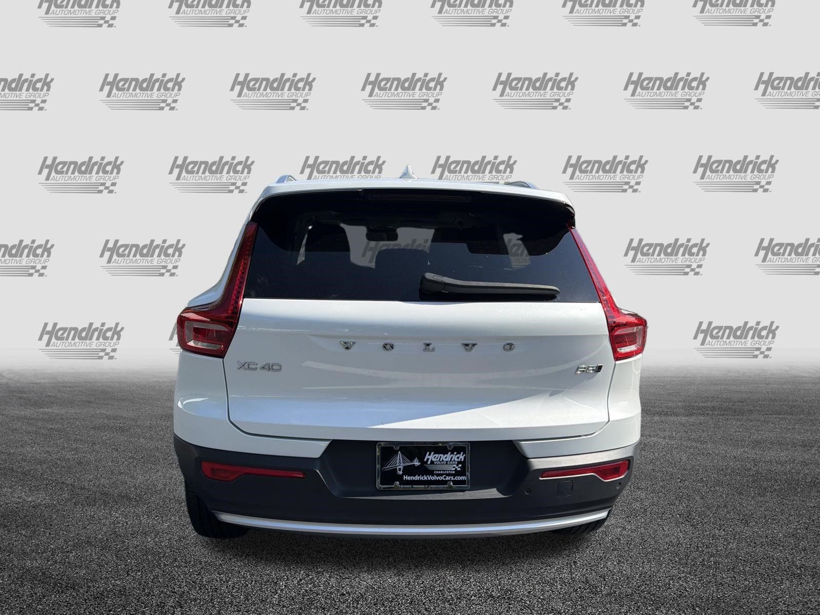 Certified 2023 Volvo XC40 B5 Plus w/ Protection Package Premier AWD/4WD image 9