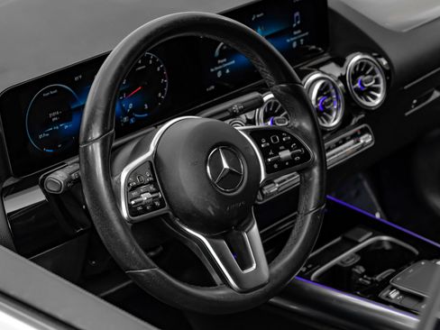 Used 2023 Mercedes-Benz GLA 250 image 19