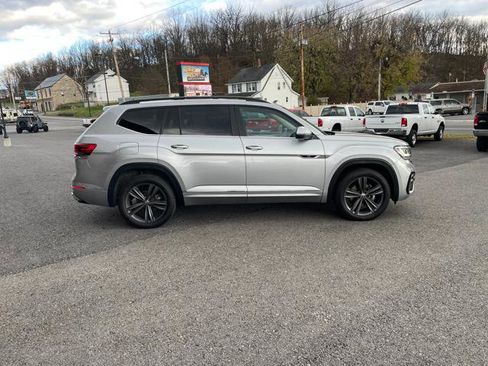 Used 2021 Volkswagen Atlas SE w/ Panoramic Sunroof Package image 9