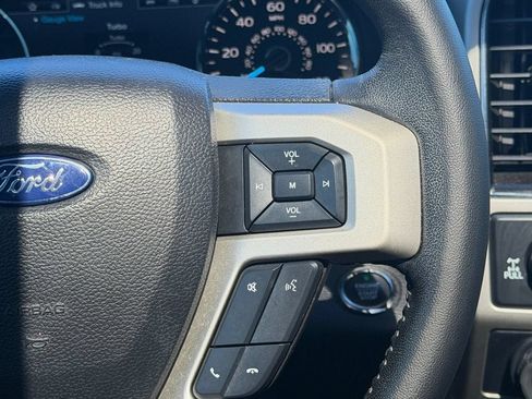 Used 2019 Ford F150 Lariat AWD/4WD image 16