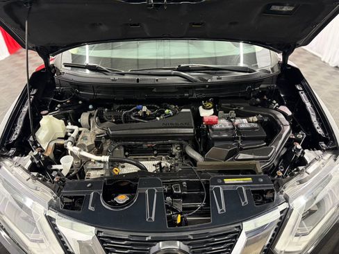 Used 2018 Nissan Rogue SV w/ Premium Package AWD/4WD image 37