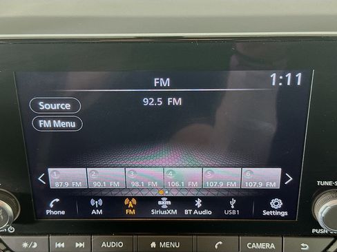 Used 2024 Nissan Pathfinder SV image 21