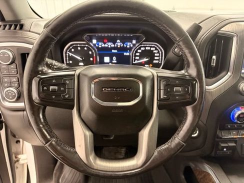 Used 2021 GMC Sierra 1500 Denali w/ Driver Alert Package II AWD/4WD image 16