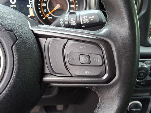 Certified 2022 Jeep Wrangler Unlimited Sport AWD/4WD image 23